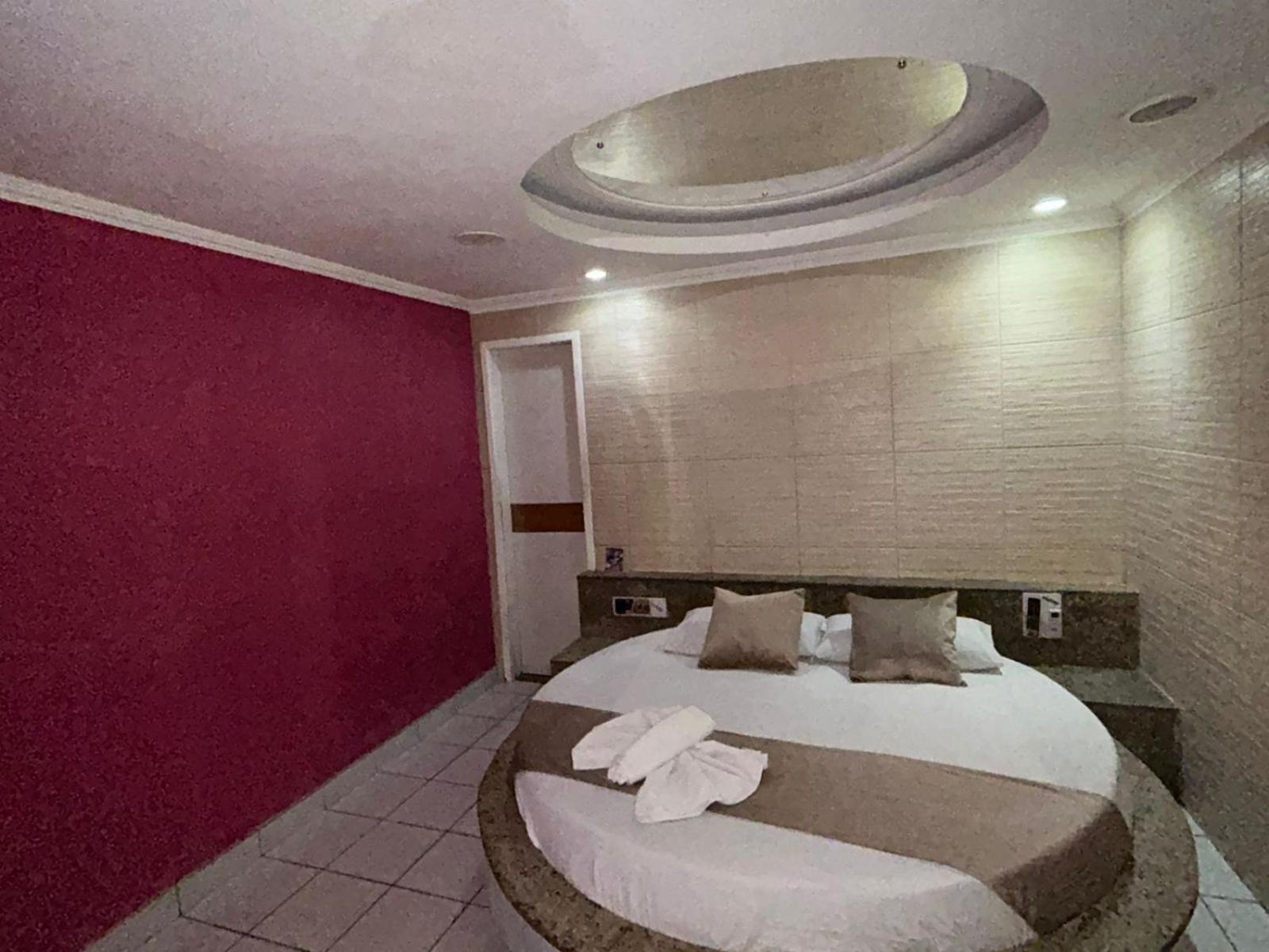 Motel Tijuca جابواتاو دوس غوارارابيس المظهر الخارجي الصورة